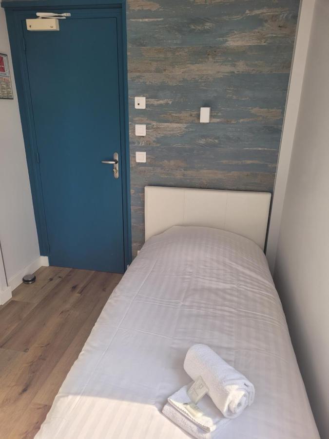 Hotel De La Plage Quinéville Kültér fotó